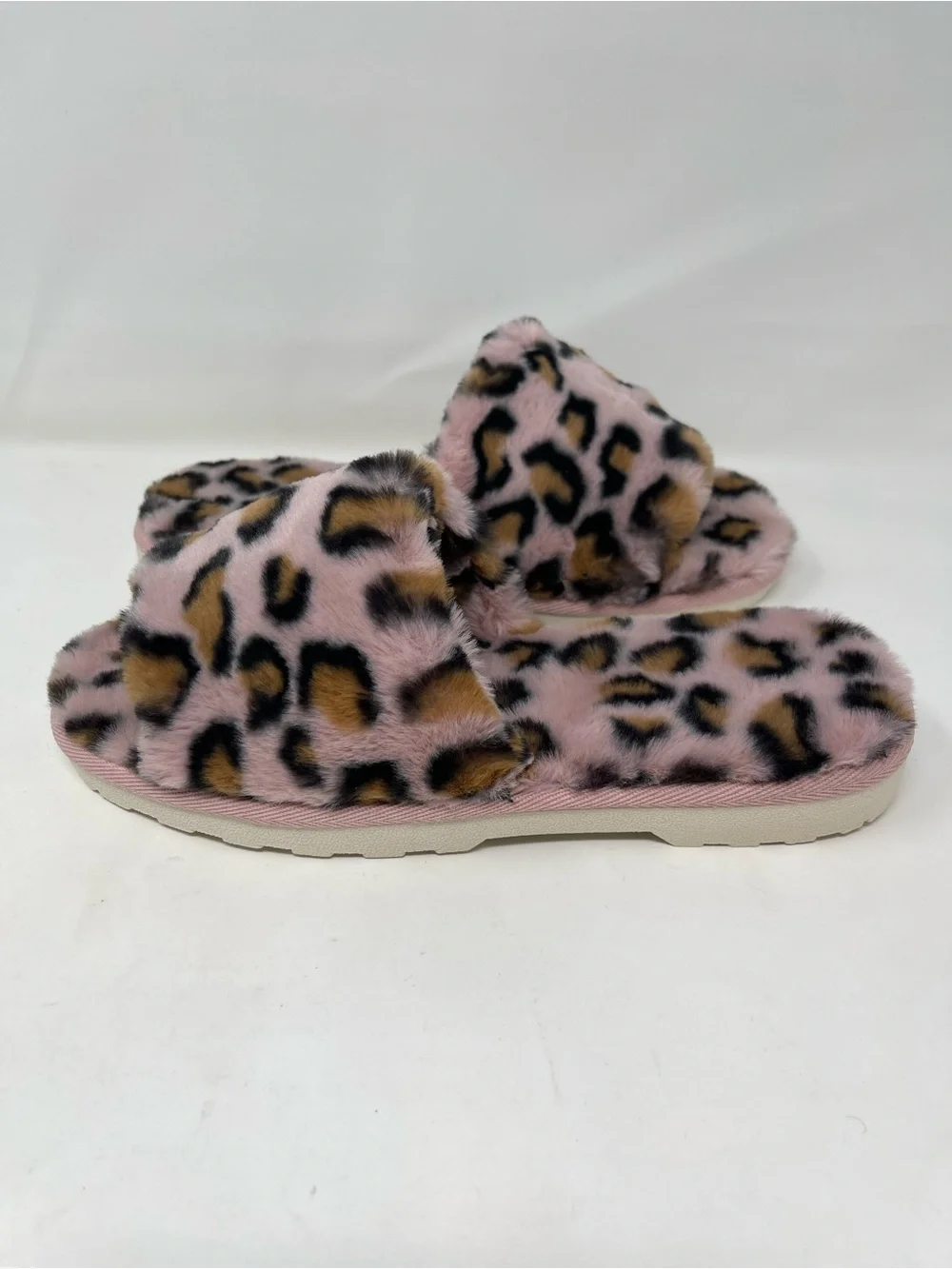 Array Pink Leopard Print Fuzzy Slide Slippers - Picture 5 of 9